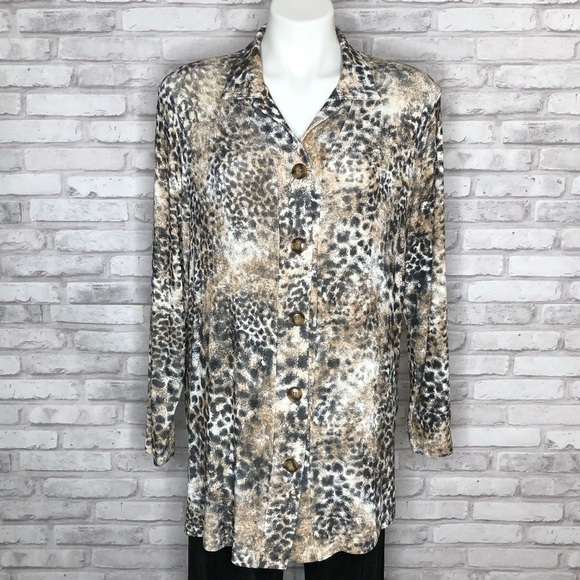 Picadilly Fashions cheetah print top w/ face med - Picture 2 of 6